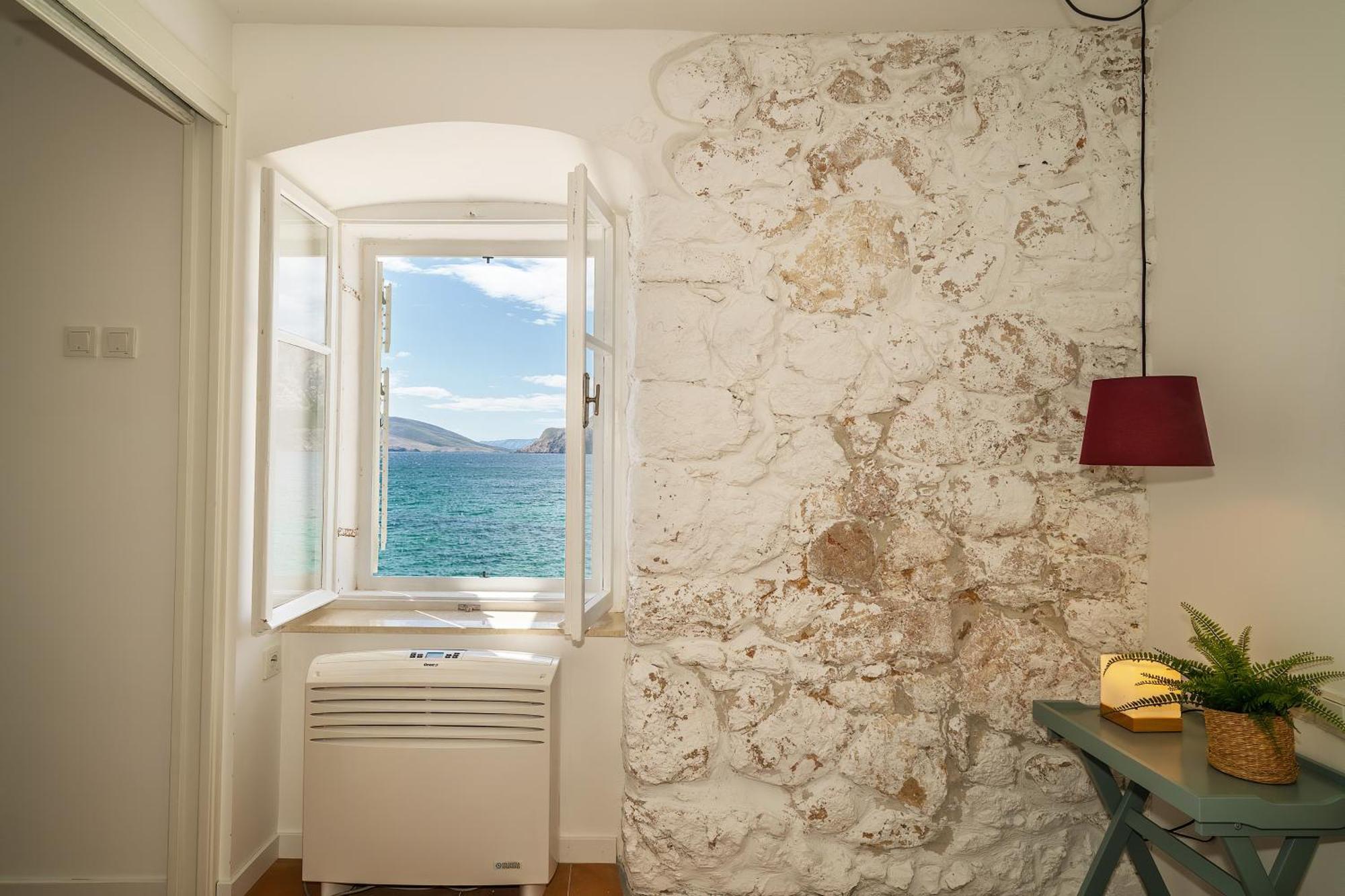 Apartment Nora By The Beach Baška Eksteriør billede